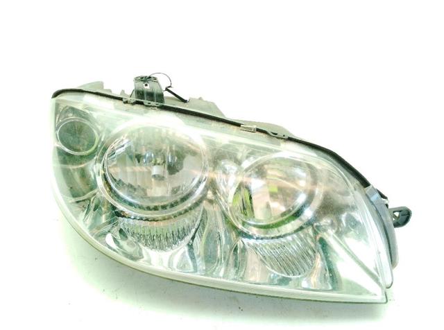 Reflektor prawy 0000046849354 FIAT