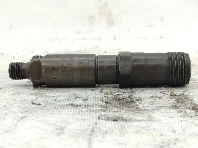 Wtryskiwacz paliwa 0000788523 MERCEDES