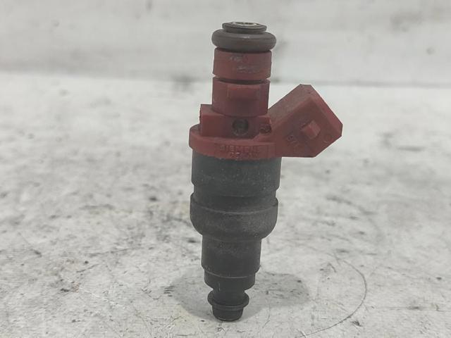 Wtryskiwacz paliwa 0000788523 MERCEDES