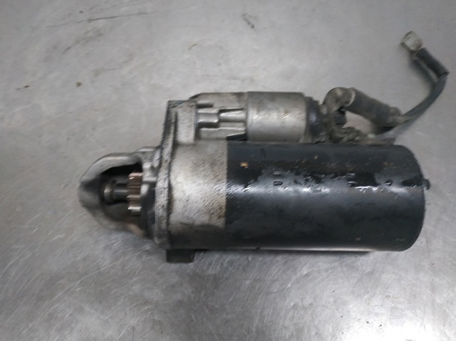 Rozrusznik 0001109258 VAG