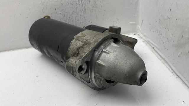 Rozrusznik 0001110072 BMW