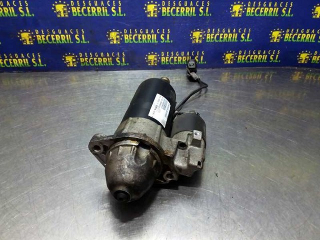 Rozrusznik 0001110072 BMW