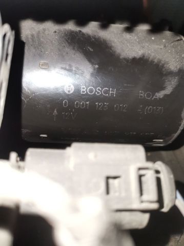 Rozrusznik 0001123012 VAG