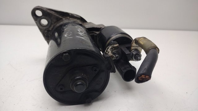 Rozrusznik 0001123020 VAG