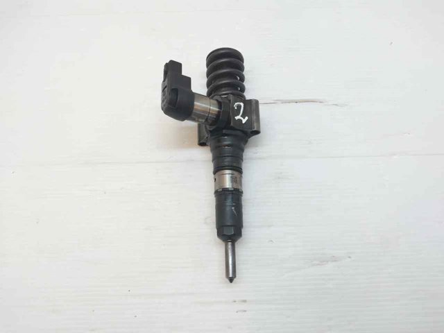 Wtryskiwacz paliwa 000130073SX VAG