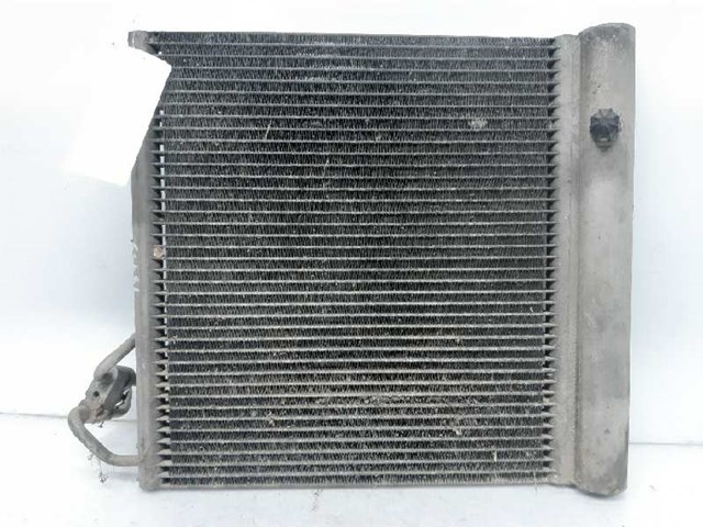 Chłodnica klimatyzacji 0001632V004000000 MERCEDES