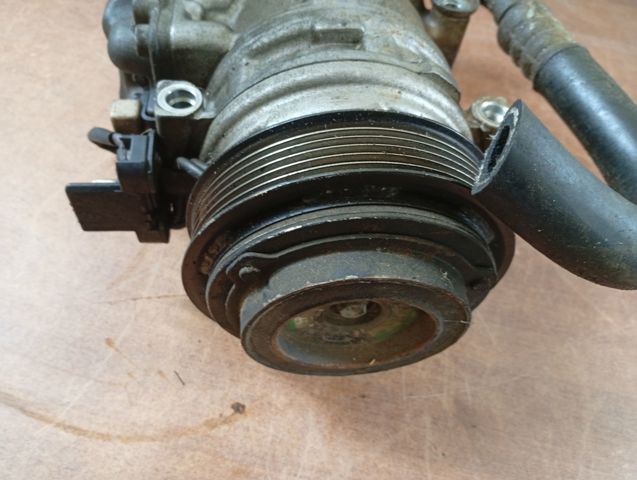 Sprężarka klimatyzacji Mercedes Bus 207-310 602