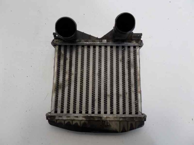Chłodnica intercoolera 0003007V002 MERCEDES