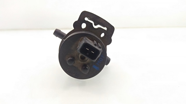 Zawór pochłaniacza oparów paliwa 0004701493 MERCEDES