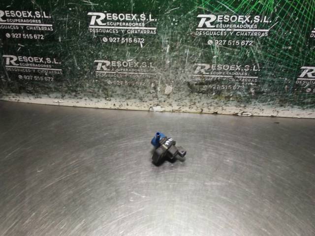 Zawór pochłaniacza oparów paliwa 0004703693 MERCEDES