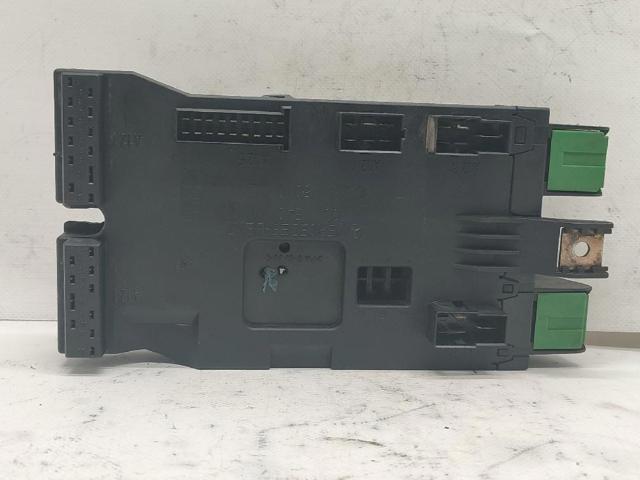 Skrzynka bezpieczników 0005400650 MERCEDES