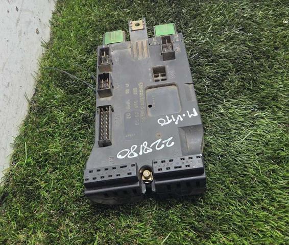 Skrzynka bezpieczników 0005400650 MERCEDES