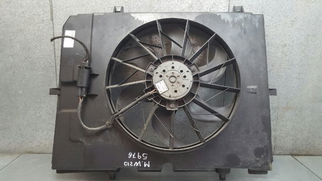 Wentylator elektryczny układu chłodzenia kompletny (silnik+wirnik) 0005401588 MERCEDES
