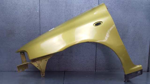 Błotnik przedni lewy Fiat Punto 1 176