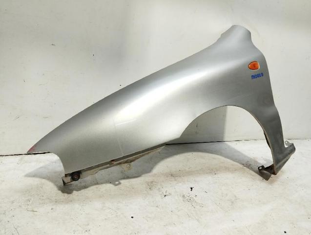 Błotnik przedni lewy Fiat Bravo 1 182