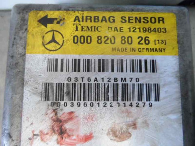 0008208026 Mercedes