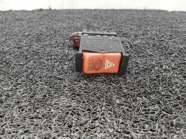 Przycisk włączania światła awaryjnego Mercedes E W123