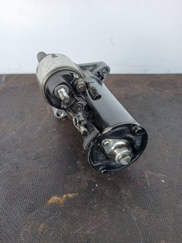001115046 BMW