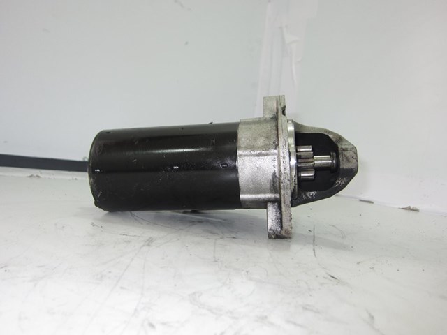001115046 BMW