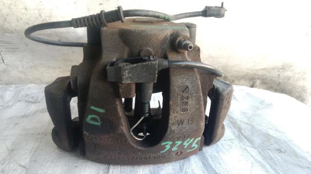 Zacisk hamulcowy przedni lewy 001420298364 MERCEDES