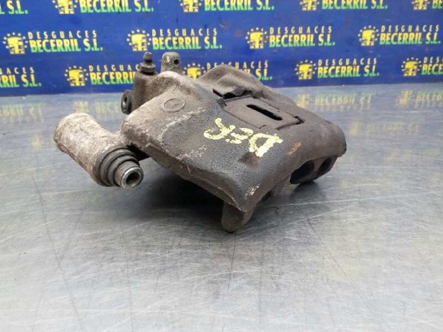 Zacisk hamulcowy przedni prawy 0014206283 MERCEDES