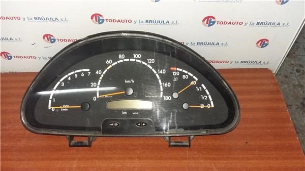 Deska rozdzielcza 0014468521 MERCEDES