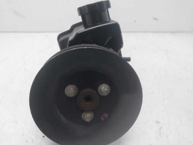 Pompa wspomagania hydraulicznego kierownicy 0024667501 MERCEDES