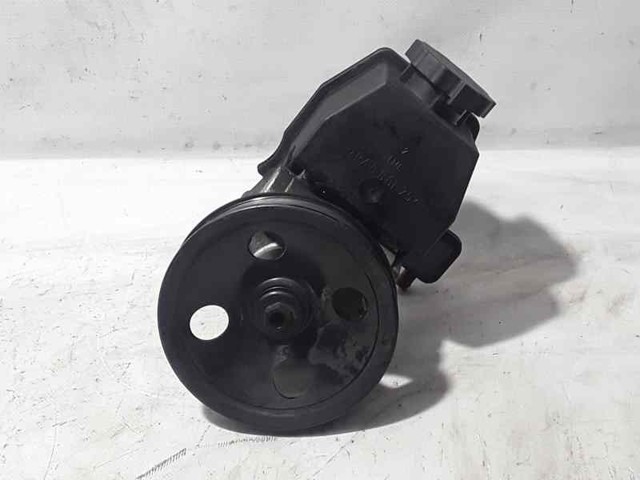 Pompa wspomagania hydraulicznego kierownicy 0024668301 MERCEDES