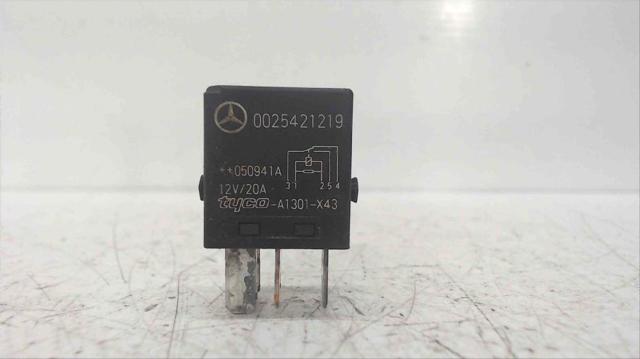 0025421219 Mercedes