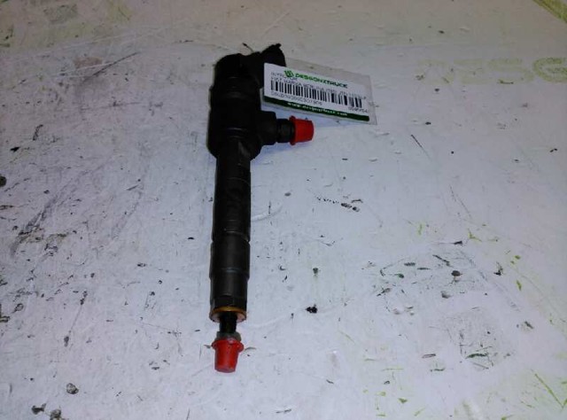 Dysza spryskiwacza szyby przedniej do Fiat Brava 182