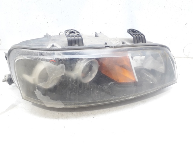Reflektor prawy 0046522719 FIAT