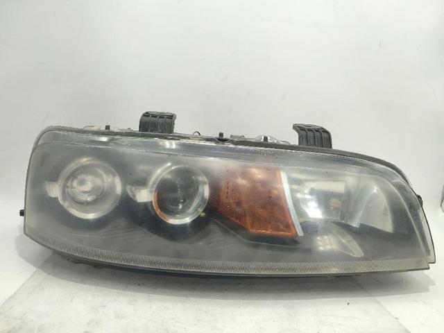 Reflektor prawy 0046522719 FIAT