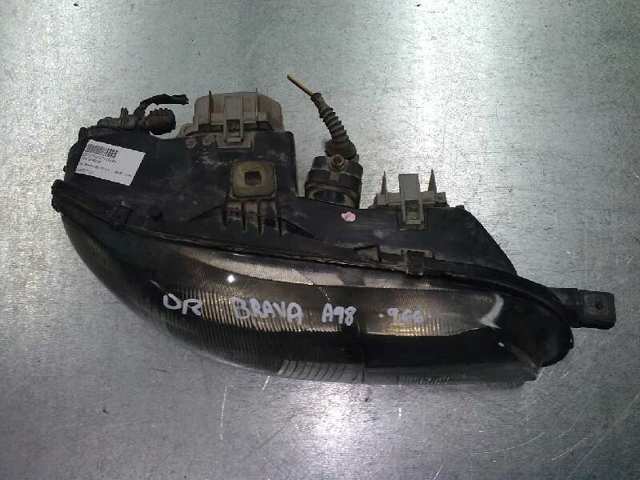 Reflektor prawy 0046523122 FIAT