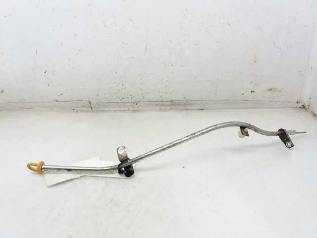 Bagnet poziomu oleju w silniku do Alfa Romeo 156 932