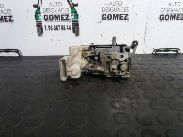 Zamek drzwi przednich prawych 0046536070 FIAT