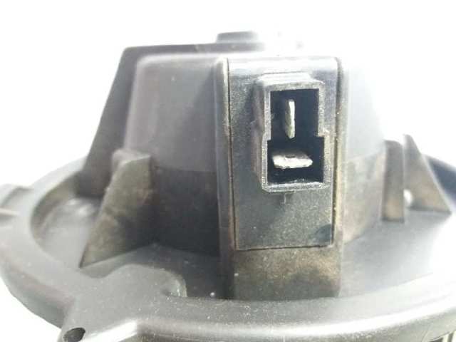 Silniczek wentylatora nagrzewnicy (ogrzewacza wnętrza) Fiat Punto 1 176