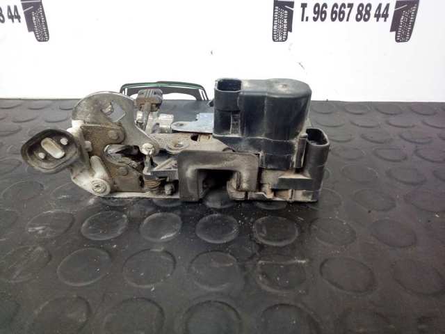 Zamek drzwi tylnych prawych Fiat Marea 185