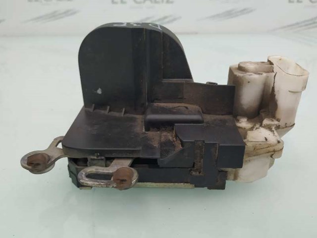 Zamek drzwi przednich prawych 0046800415 FIAT
