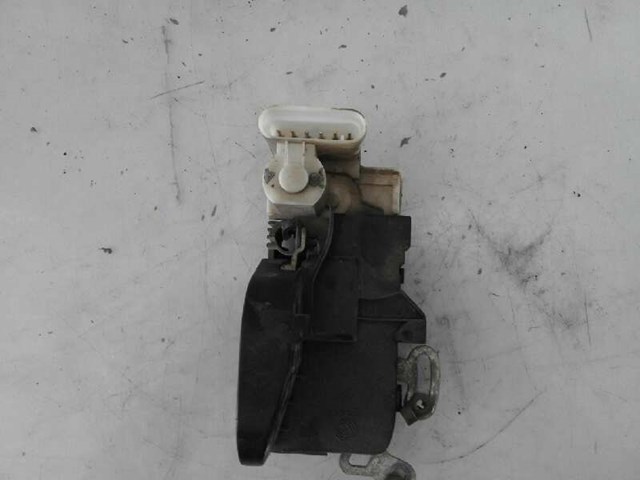 Zamek drzwi przednich prawych 0046800415 FIAT