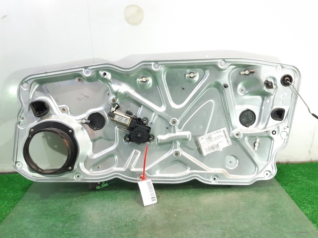 Mechanizm podnoszenia szyby drzwi przednich prawych 0046831652 FIAT