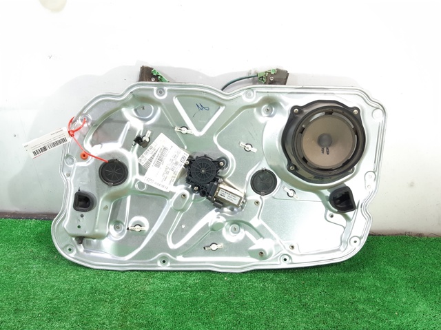 Mechanizm podnoszenia szyby drzwi przednich prawych 0046831654 FIAT
