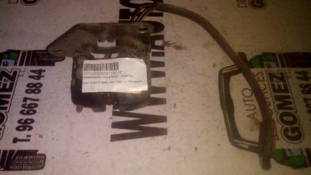 Zamek klapy bagażnika (3/5 drzwi tylnych) 0051744021 FIAT
