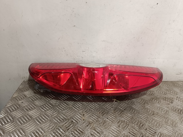 Lampa zespolona tylna prawa 00518106730 FIAT