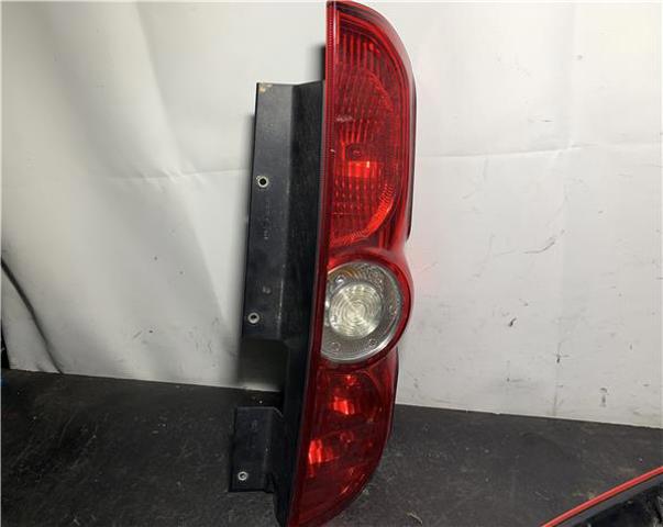 Lampa zespolona tylna prawa 00518106730 FIAT