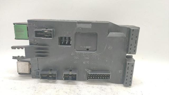 Skrzynka bezpieczników 005400650 MERCEDES