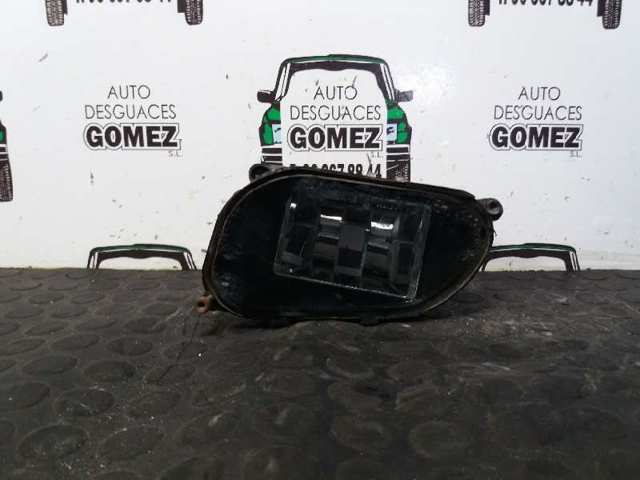 Lampa przeciwmgielna lewa do Alfa Romeo 146 930
