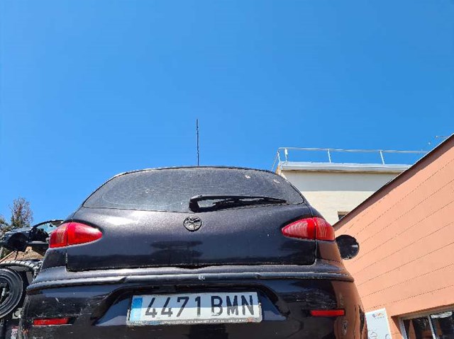 Klapa bagażnika Alfa Romeo 156 932