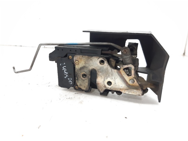 Zamek drzwi Alfa Romeo 156