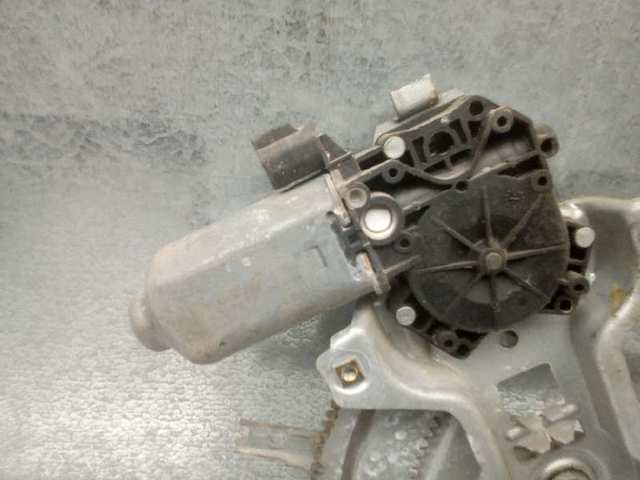 Mechanizm podnoszenia szyby drzwi przednich prawych Lancia Kappa 838A