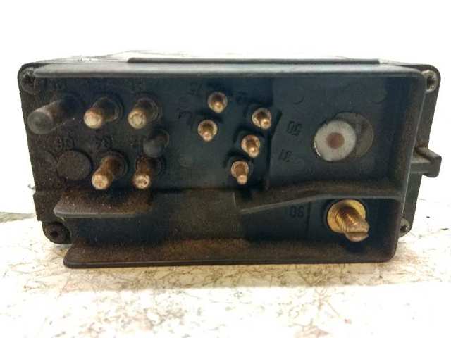 Przekaźnik świec żarowych 0075459832 MERCEDES